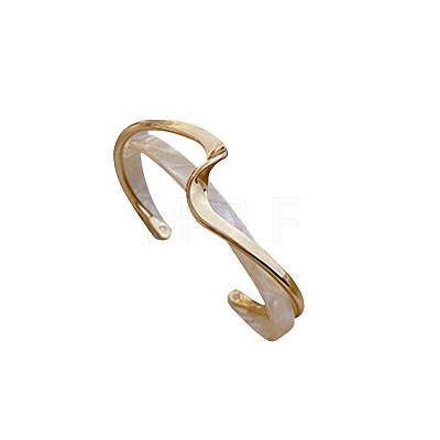 Golden Brass Cuff Bangles for Women WG6F97B-04-1