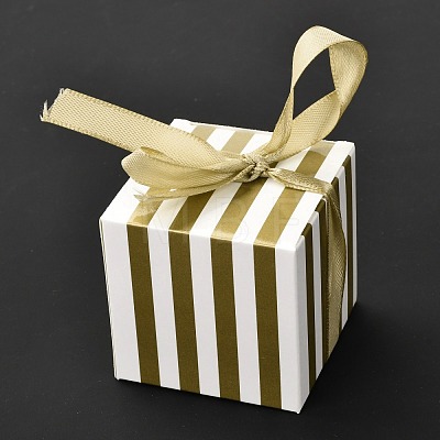 Square Foldable Creative Paper Gift Box CON-P010-C03-1