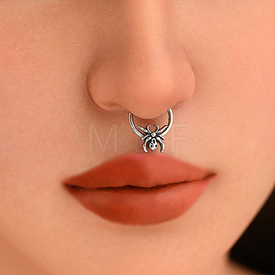 304 Stainless Steel Halloween Spider Hoop Nose Rings for Men Women AC7796-1
