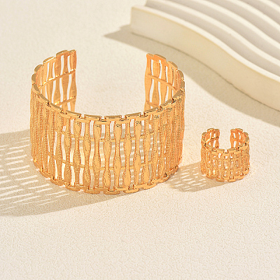 Elegant Alloy Hollow Cuff Bangle & Ring Set YH4609-1