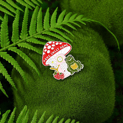 Mushroom with Frog Enamel Pin MUSH-PW0001-036-1