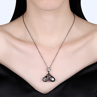 Fashion Brass Pendant Necklaces NJEW-BB34107-1