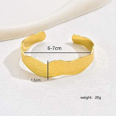 Stainless Steel Twist Wave Cuff Bangle for Women ZH3783-1-1