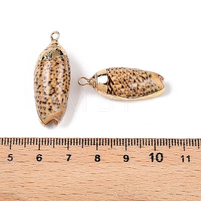 Natural Sea Shell Pendants SSHEL-N038-30B-1