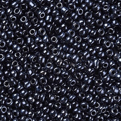8/0 Glass Seed Beads SEED-A009-3mm-606-1