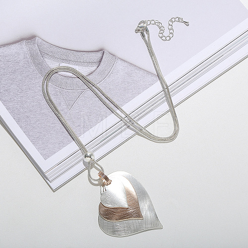 Brushed Triple Heart Alloy Pendant Long Necklaces for Women FS-WG6E77D-02-1