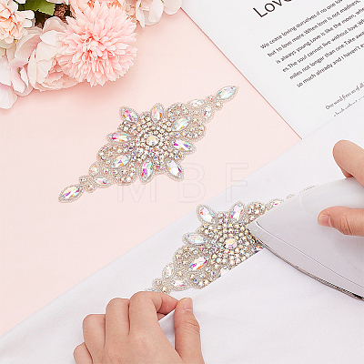 Flower Hotfix Rhinestone Appliques PATC-WH0008-83B-1