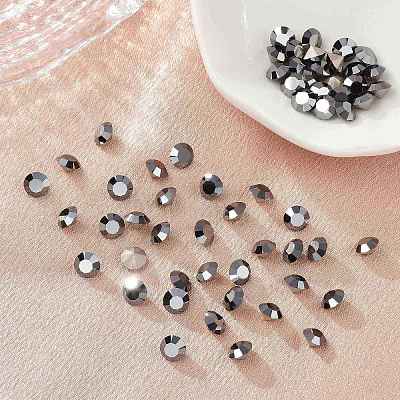 Preciosa® MAXIMA Crystal Round Stones Y-PRC-RBSS39-23980-272-1