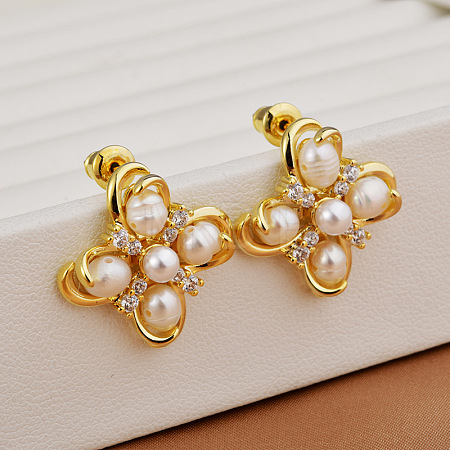Clover Brass Pave Clear Cubic Zirconia & Freshwater Pearl Stud Earrings for Women EJEW-G391-01G-1