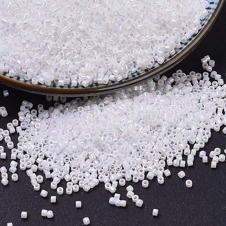MIYUKI Delica Beads SEED-X0054-DB0202-1