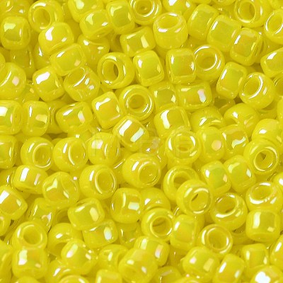 TOHO Round Seed Beads SEED-JPTR15-0402-1