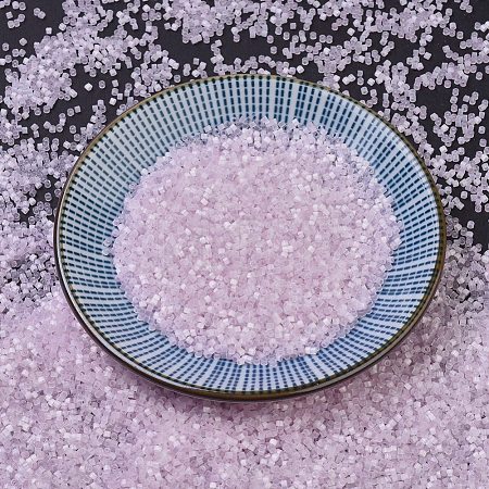 MIYUKI Delica Beads SEED-JP0008-DB0675-1