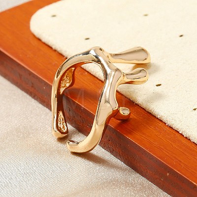 Elegant Geometric Cutout Alloy Cuff Rings with Liquid Rotation Effect YM2798-1-1