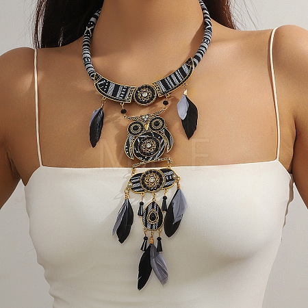 Bohemian Style Alloy Jet Rhinestone and Dyed Feather & Polyester Cloth Owl Statement Bib Necklaces for Women FS-WGC08FA-04-1