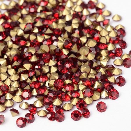 Back Plated Grade A Diamond Glass Pointed Rhinestone RGLA-SS16-029-1