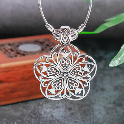Mandala Flower Bohemian Style Alloy Pendant Necklaces FS-WG43472-01-1