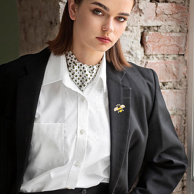 12Pcs Bees Iron Rhinestone Lapel Pin Brooches JEWB-CA0001-78-1