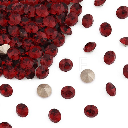 Preciosa® MAXIMA Crystal Round Stones Y-PRC-RBSS8-90090-1