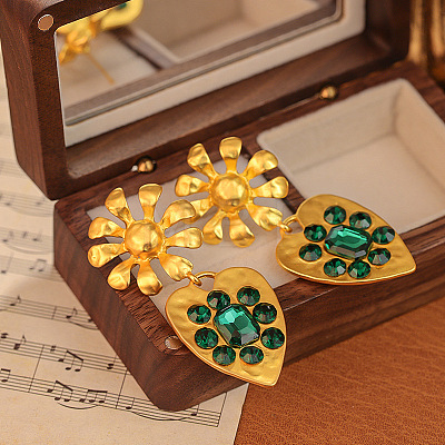 Flower with Heart Alloy Rhinestone Stud Earrings FS-WGA31FA-02-1