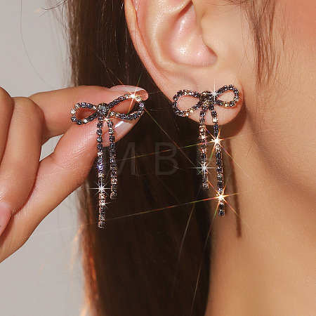 Brass Rhinestone Stud Earrings FS-WG4CB7C-14-1