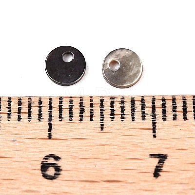 Natural Black Lip Shell Flat Round Charms SHEL-T020-08-1