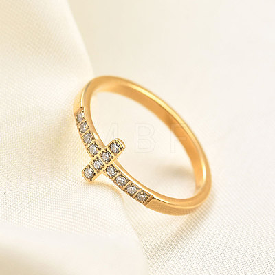 Cross Stainless Steel Micro Pave Clear Cubic Zirconia Finger Rings for Women FS-WG88B59-04-1