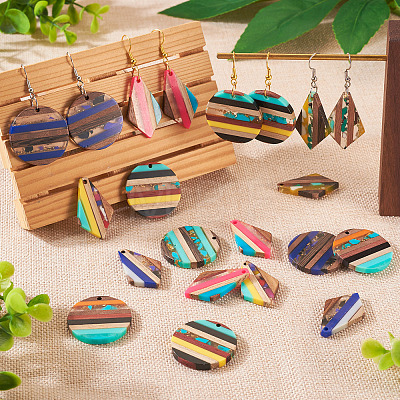  16Pcs 8 Style Transparent Resin & Walnut Wood Pendants RESI-TA0002-06-1