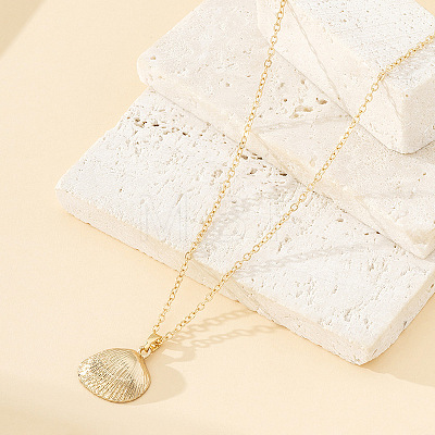Summer Beach Alloy Pendant Necklaces for Women FS-WGAF64A-07-1