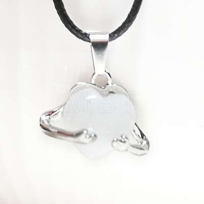 Natural Quartz Crystal Heart with Metal Hands Pendant Necklaces FX8013-5-1