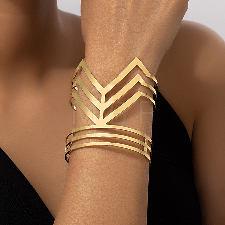 Fashionable Hollow Alloy Cuff Bangles for Women FS-WGDCE3E-01-1