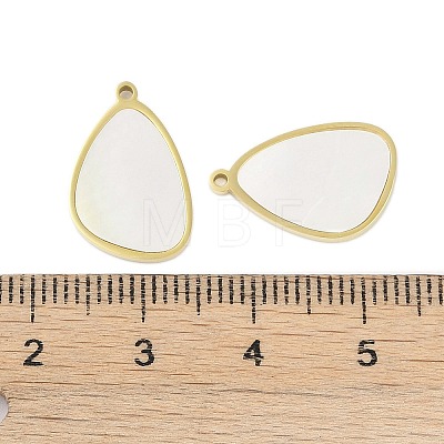 Natural Shell Pendants STAS-P366-25D-G-1