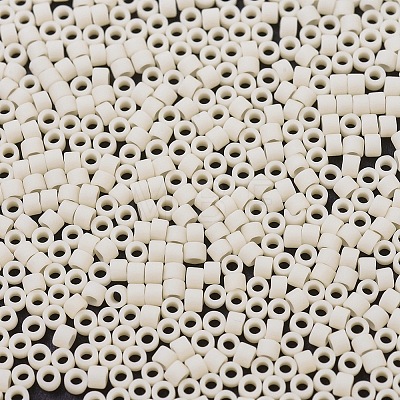 MIYUKI Delica Beads SEED-J020-DB0762-1