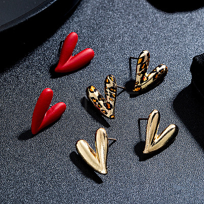 3 Pairs Heart with Leopard Print  Spray Painted Alloy Stud Earrings FS-WG7979B-01-1