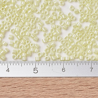 MIYUKI Delica Beads X-SEED-J020-DB1531-1