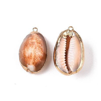 Natural Cowrie Shell Pendants SSHEL-N038-40-1