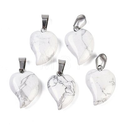 Natural Howlite Heart Pendants G-H073-03P-11-1