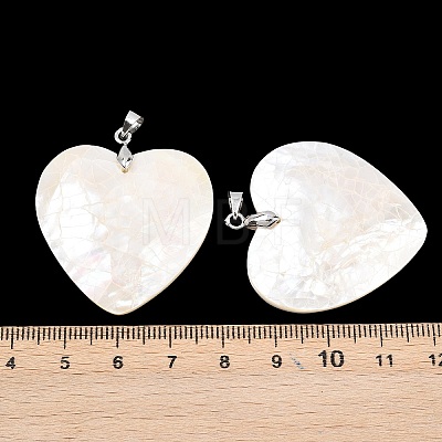 Natural White Shell Heart Pendants KK-C135-09A-1