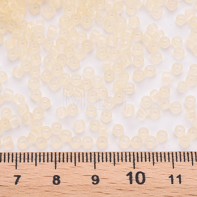 8/0 Transparent Glass Seed Beads SEED-S048-H-014-1