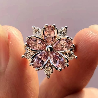 Plum Blossom Brass Pave Cubic Zirconia Finger Rings for Women FS-WG857C0-03-1